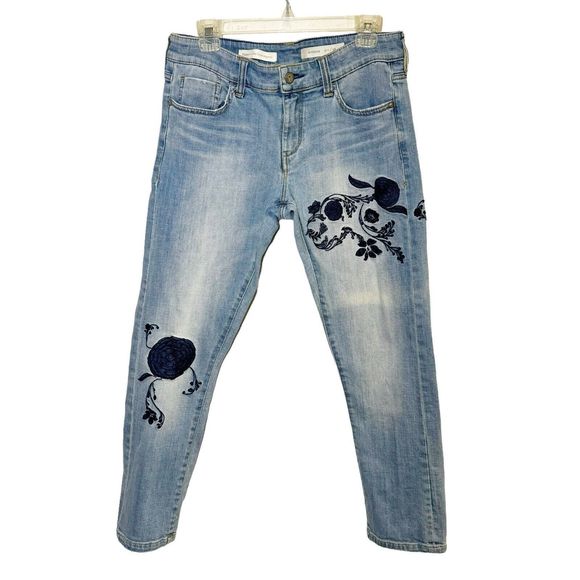 Pilcro and the Letterpress Denim - Anthropologie Pilcro jeans size 28 hyphen floral embroidered